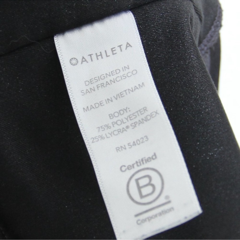 Athleta Inclination Moto Tight Leggings Black Shimmer
High Rise Size Medium - Picture 14 of 15